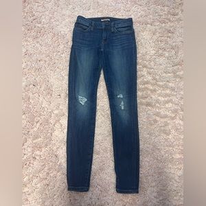 Tommy Hilfiger distress jeans